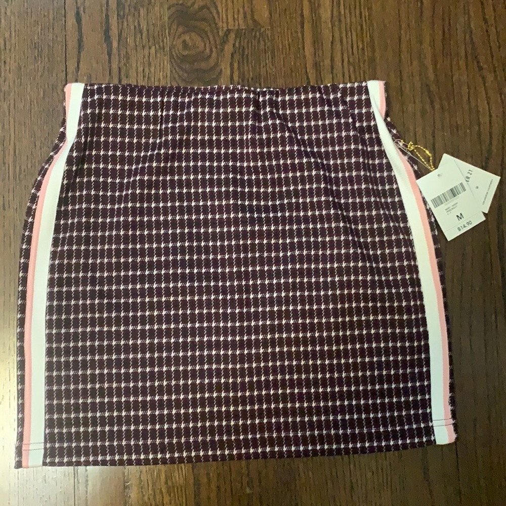 Plaid / houndstooth knit mini skirt